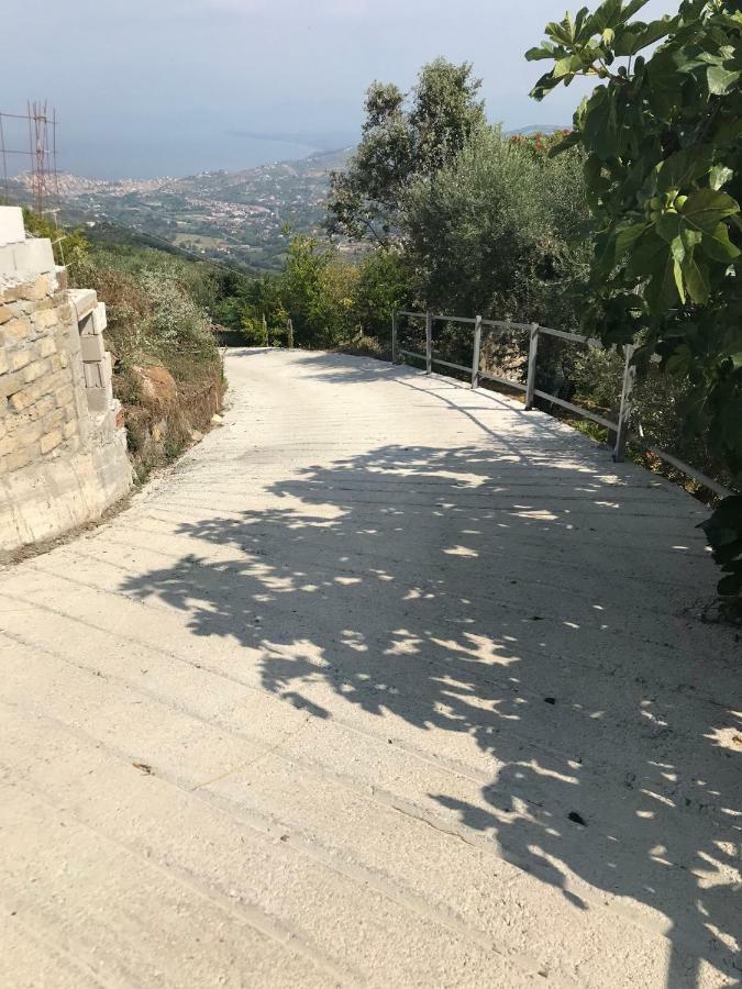 Al Casale Dei Nonni Bed and Breakfast Laureana Cilento Buitenkant foto